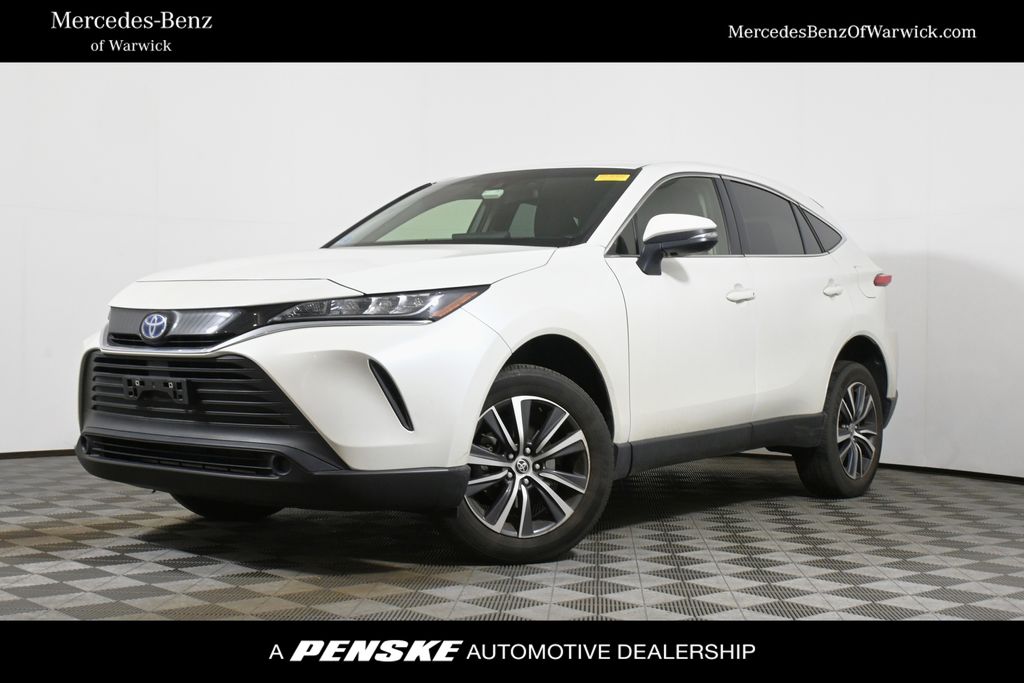 2022 Toyota Venza LE -
                  Warwick, RI