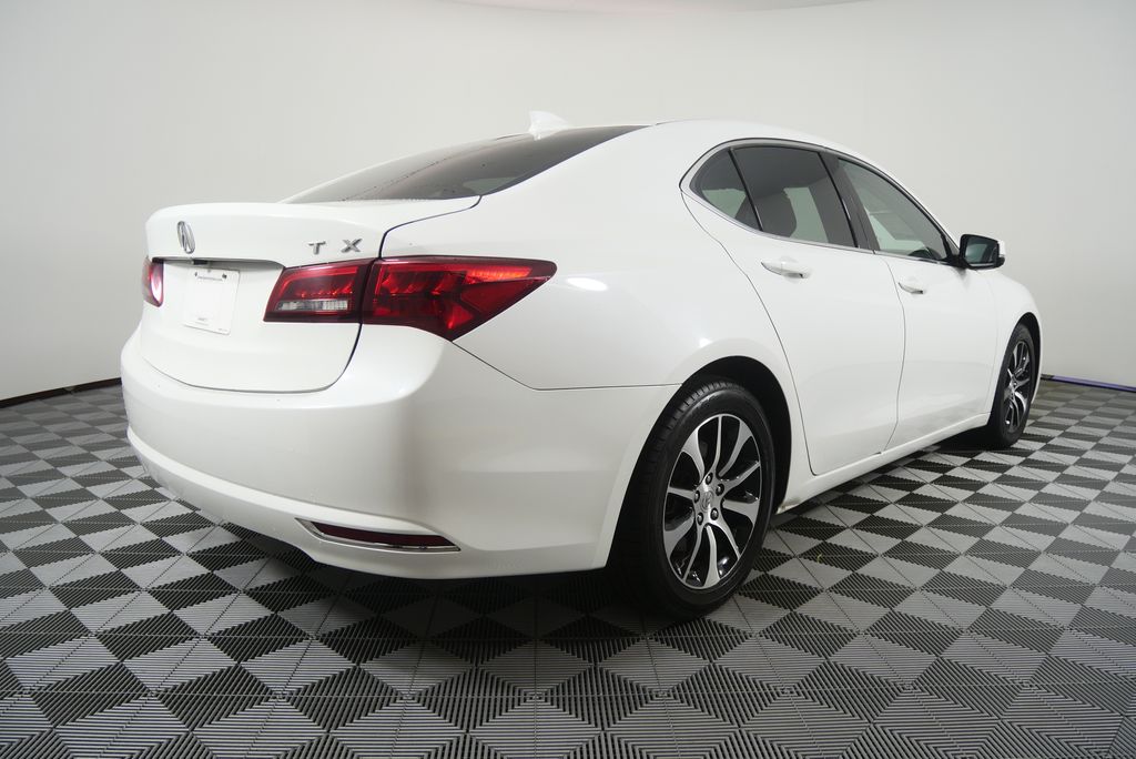 Thumbnail: 2015 Acura TLX - 3
