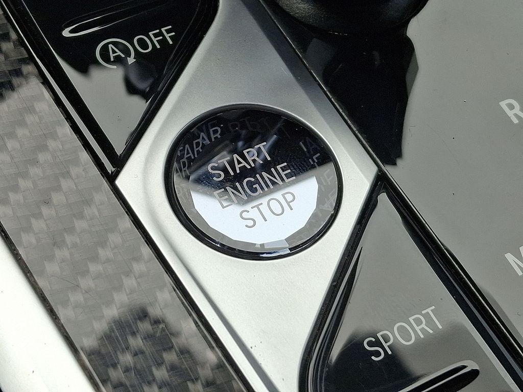 Thumbnail: 2023 BMW 8 Series - 23