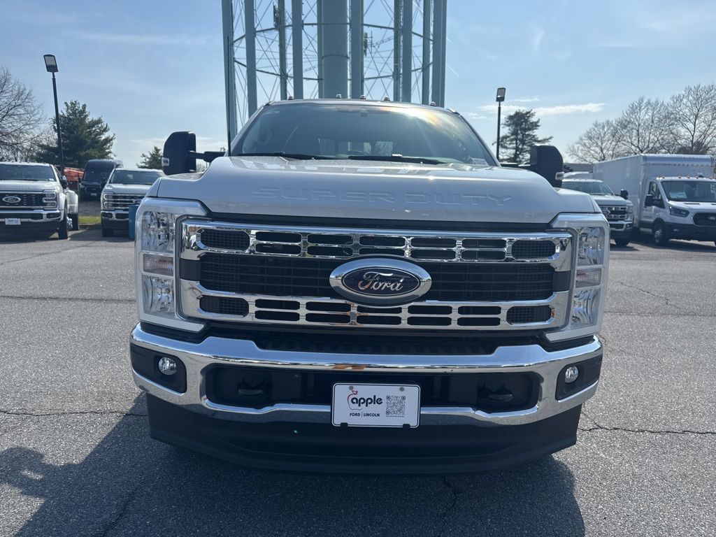 2026 Ford F-350 Chassis XL