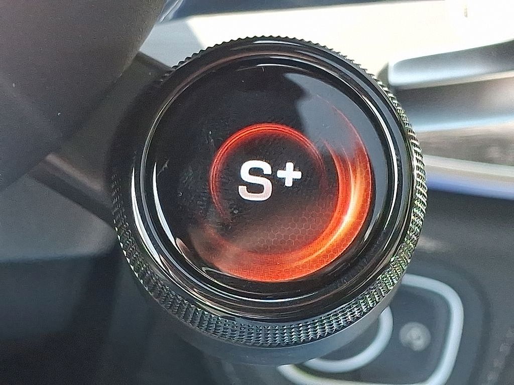 Thumbnail: 2025 Mercedes-Benz GLE - 19