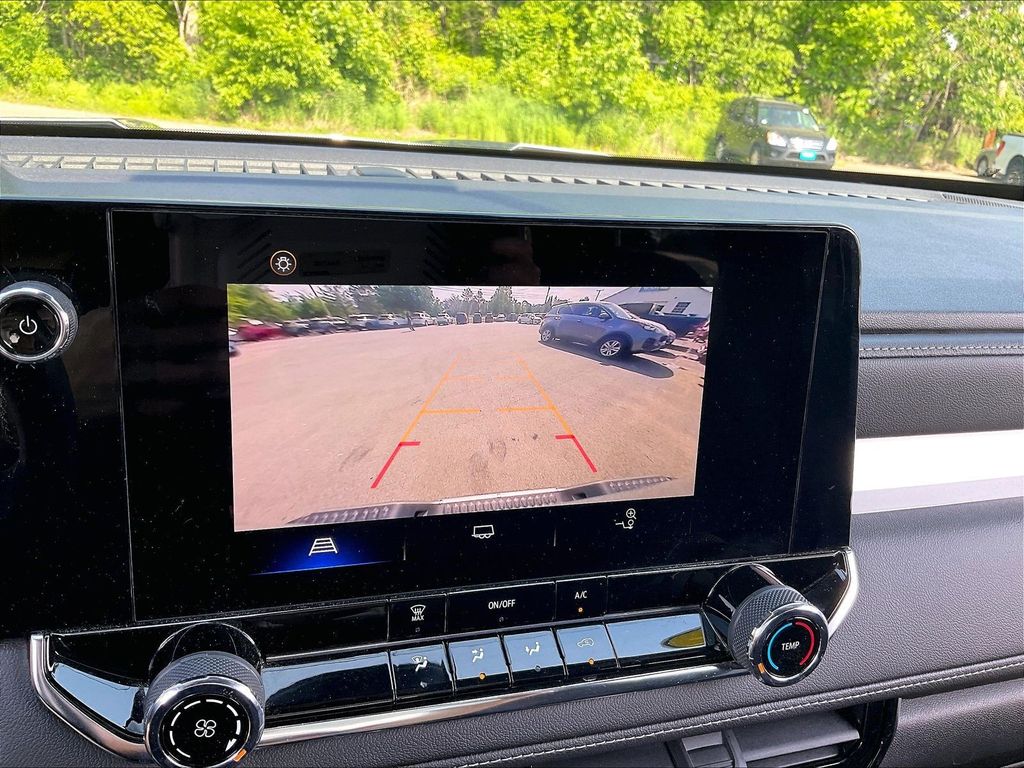 2023 Chevrolet Colorado — photo 16