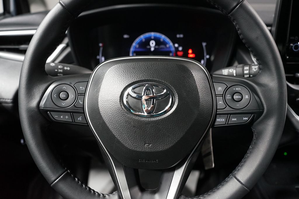 Thumbnail: 2026 Toyota Corolla Cross - 12