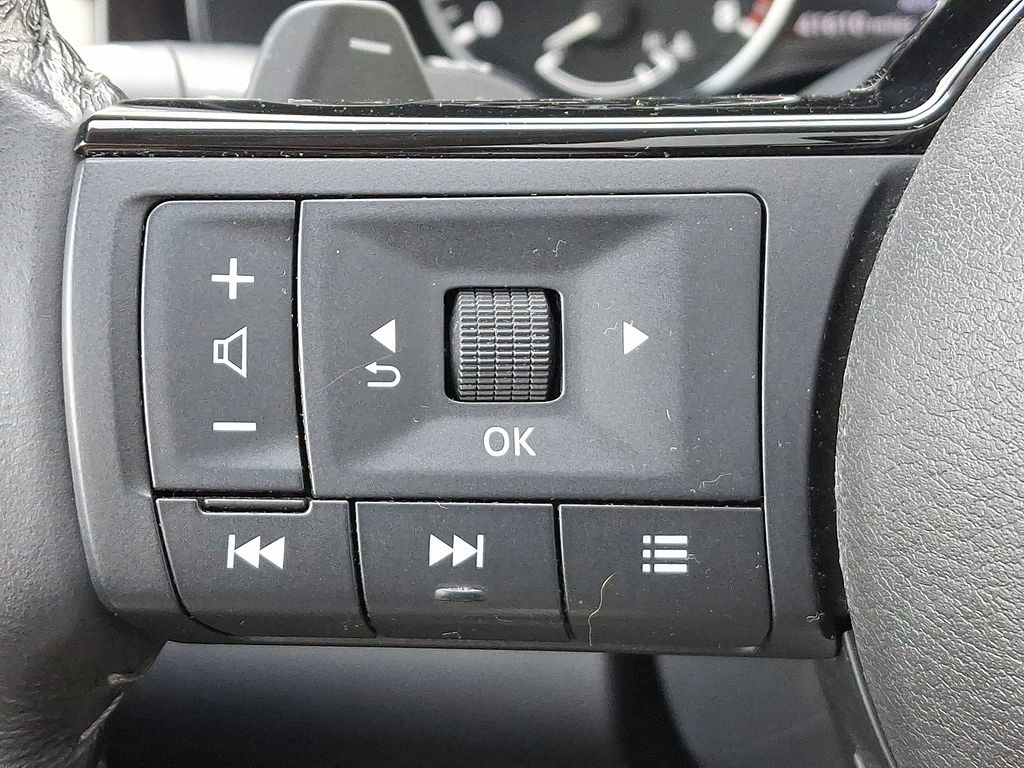 Thumbnail: 2022 Nissan Pathfinder - 23