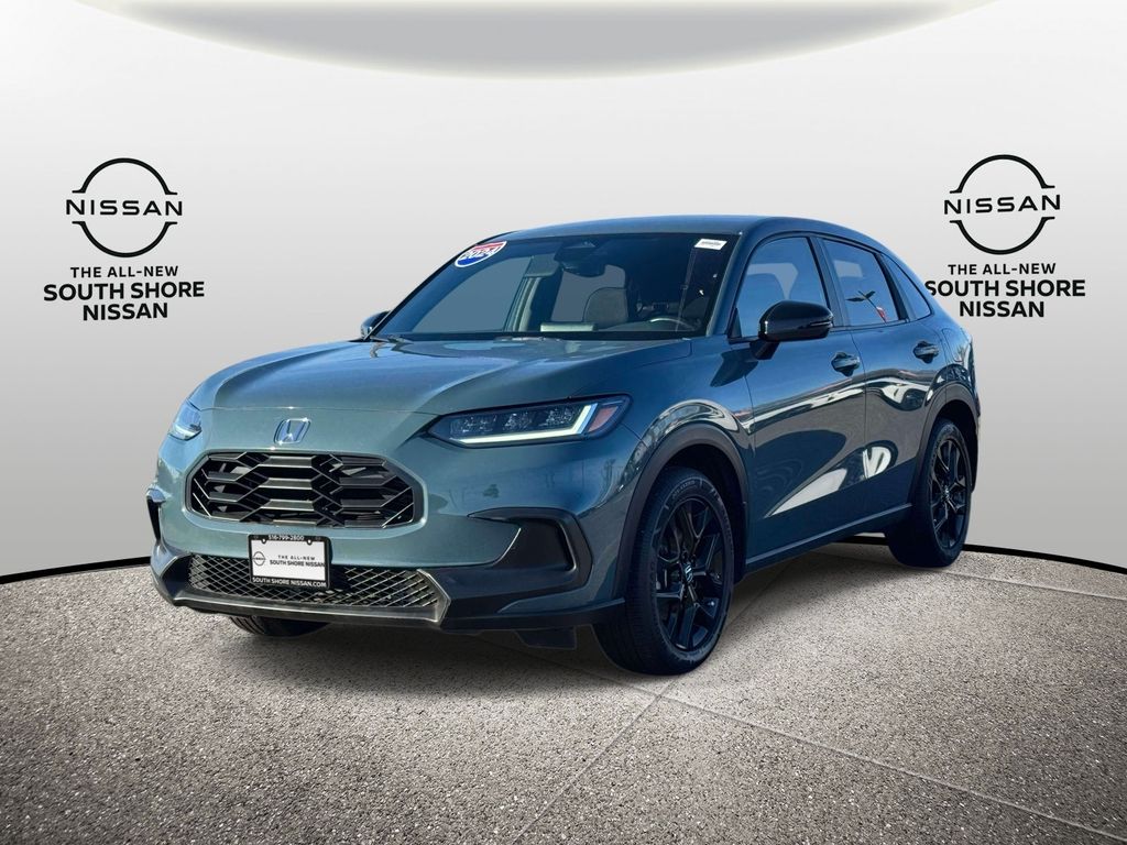 View vehicle photo 4