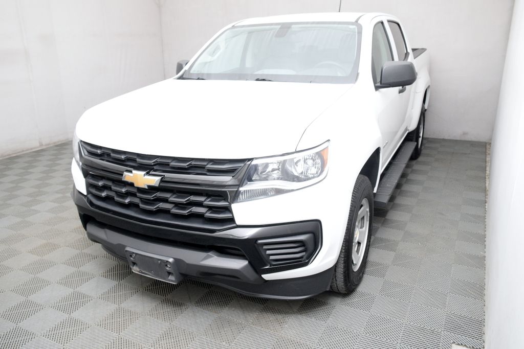 Summit White 2022 Chevrolet Colorado Pickup Truck 4X2 8-Speed Automatic