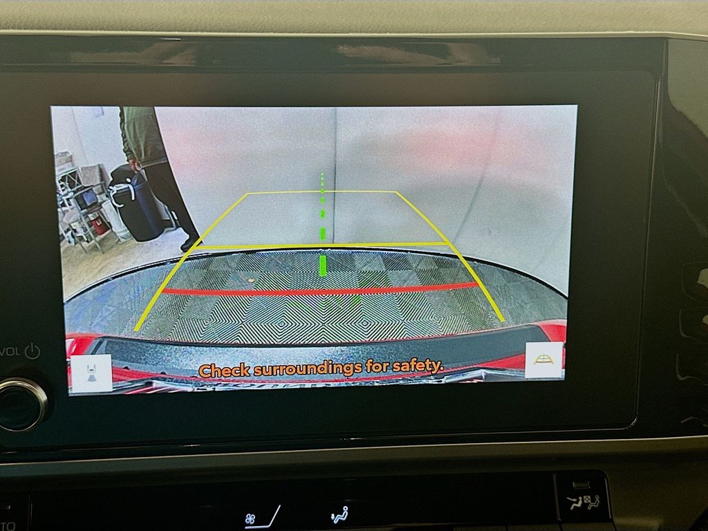 Thumbnail: 2025 Toyota Camry - 14