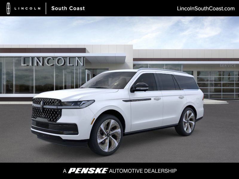 2026 Lincoln Navigator Black Label's photo