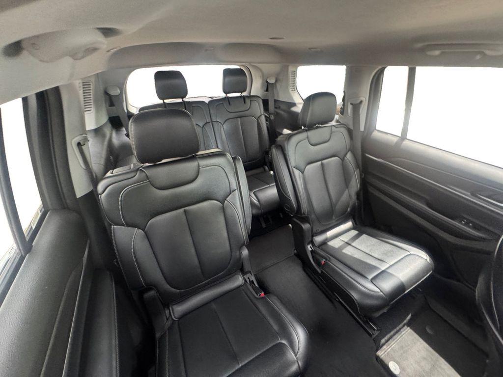 Used Car 2023 Jeep Grand Cherokee L  Limited For Sale Under $30,000 In Round Rock, Texas