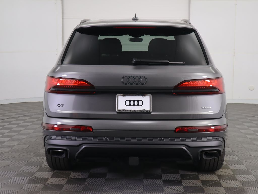 2025 Audi Q7  6