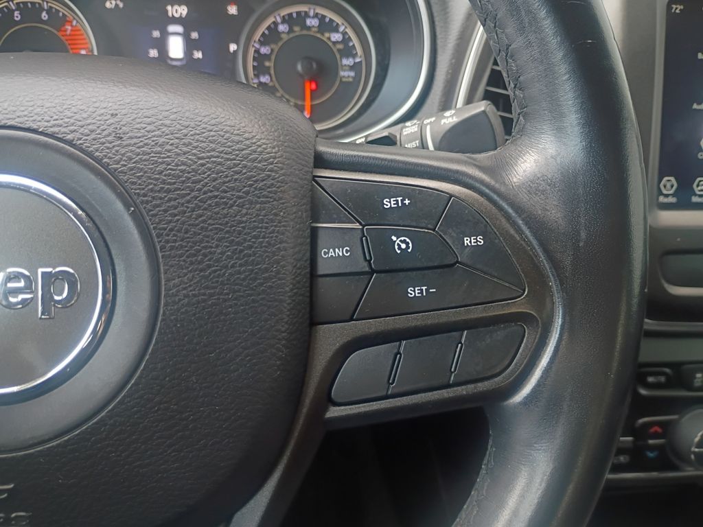 Used Car 2020 Jeep Cherokee  Trailhawk For Sale Under $15,000 In Austin, Texas