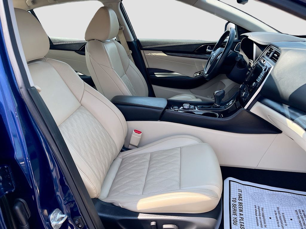 2023 Nissan Maxima Platinum - Photo 30