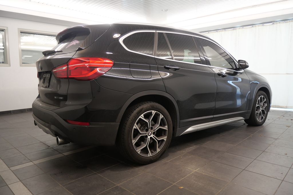 2021 BMW X1 xDrive28i 6