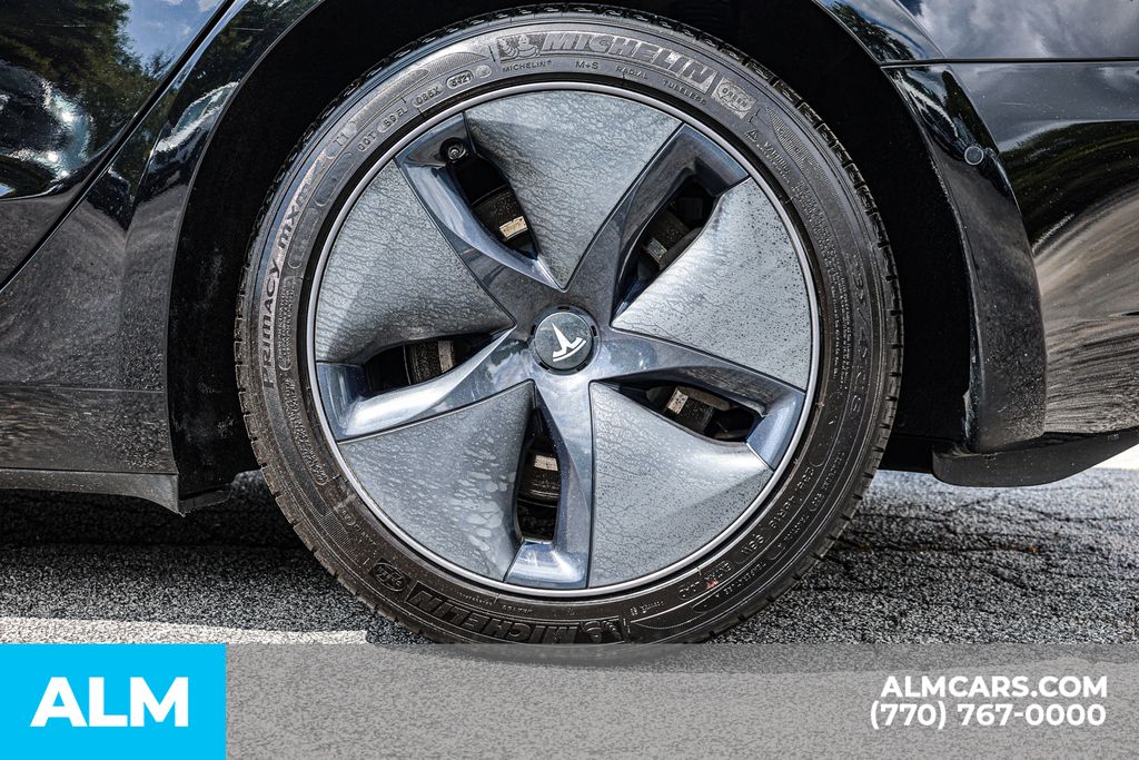 Used 2020 Black Tesla Standard image 16