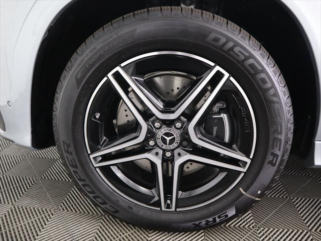 Thumbnail: 2026 Mercedes-Benz GLE - 32