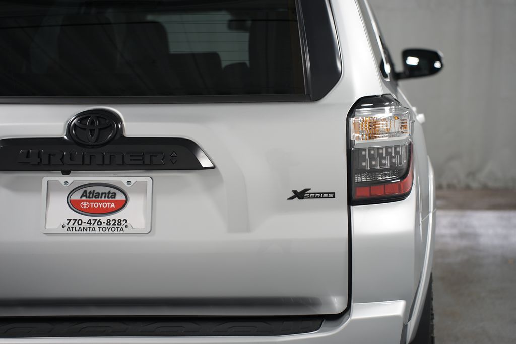 2024 Toyota 4Runner TRD Off Road 10