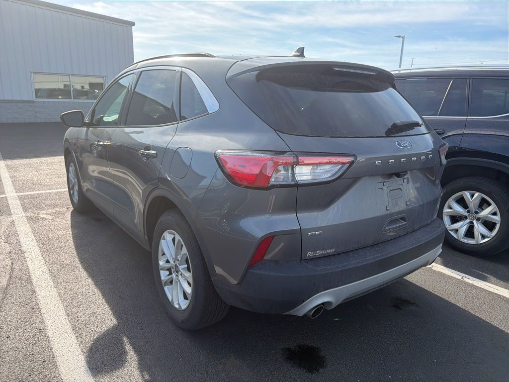 Thumbnail: 2021 Ford Escape - 2