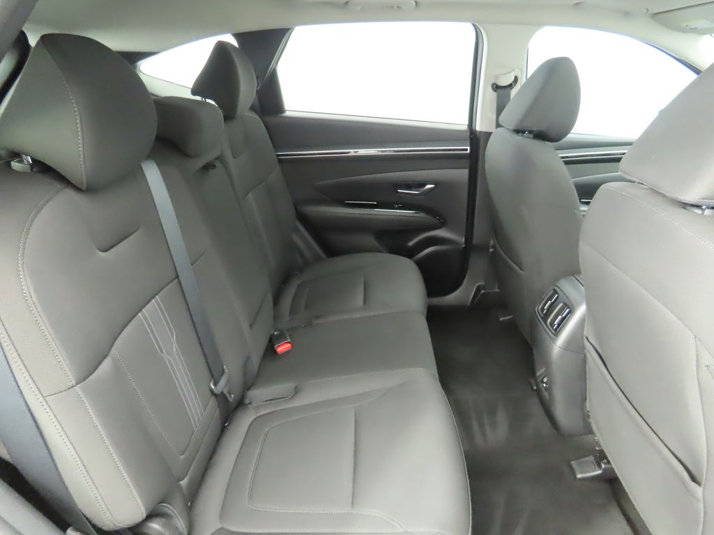 Thumbnail: 2022 Hyundai Tucson - 20