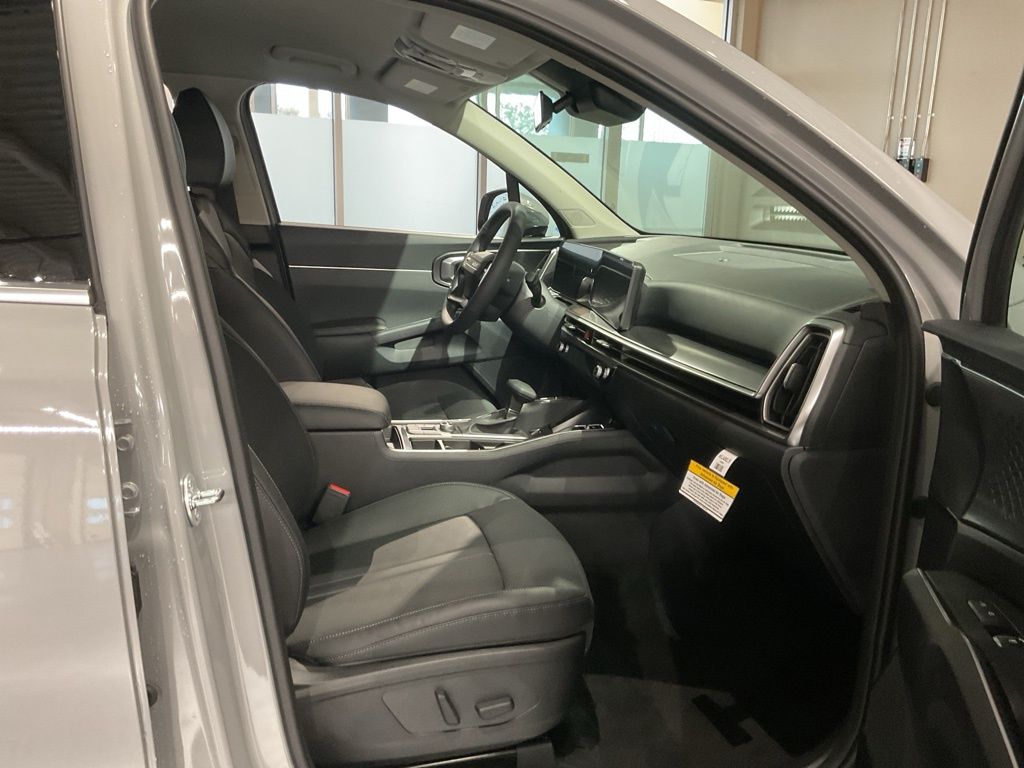 New 2026 Gray Kia EX image 22