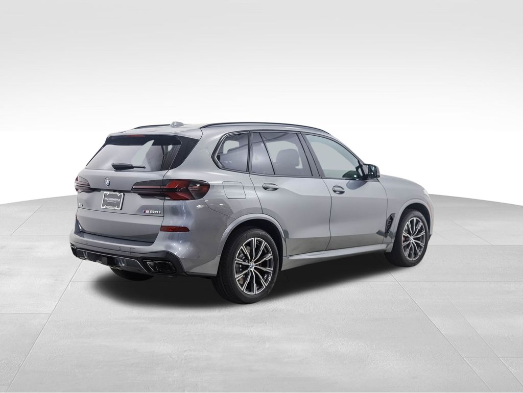 2025 BMW X5 M60i 5