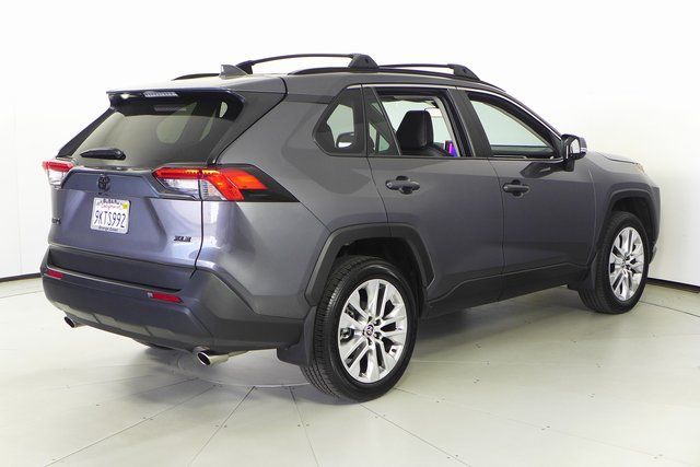 2024 Toyota RAV4 XLE Premium 7