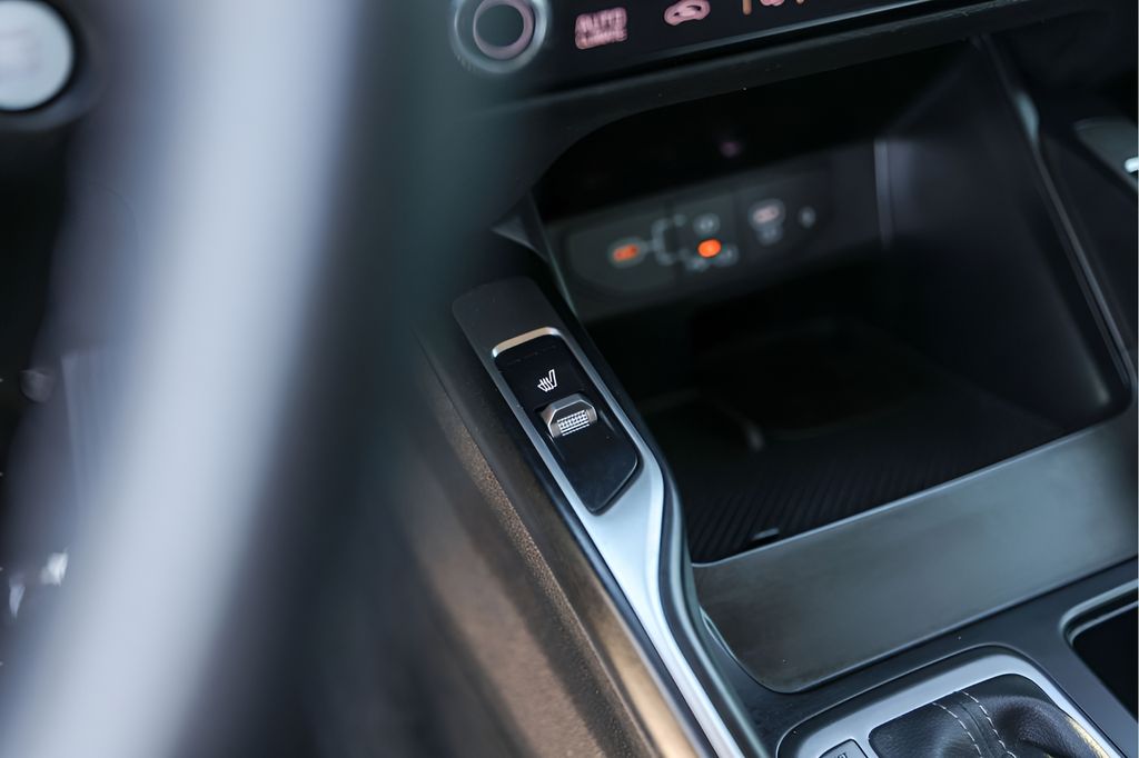 Used Car 2025 Kia Sorento  S For Sale Under $30,000 In Austin, Texas