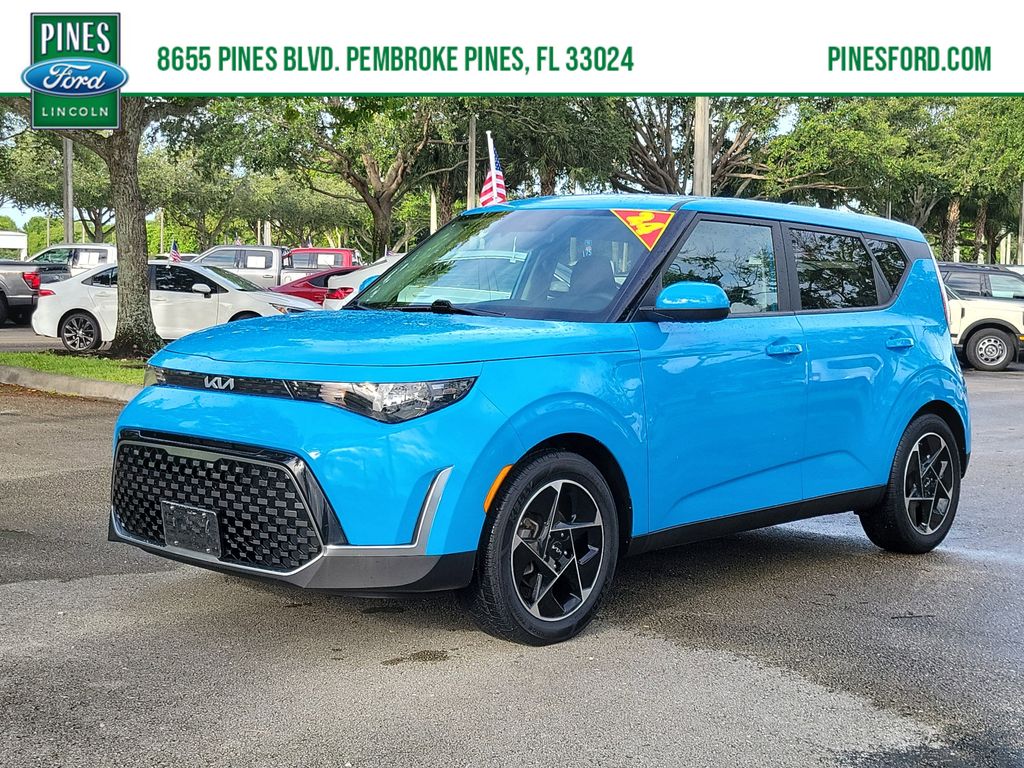 Surf Blue 2024 Kia Soul EX FWD SUV / Crossover Front-Wheel Drive Continuously Variable Transmission