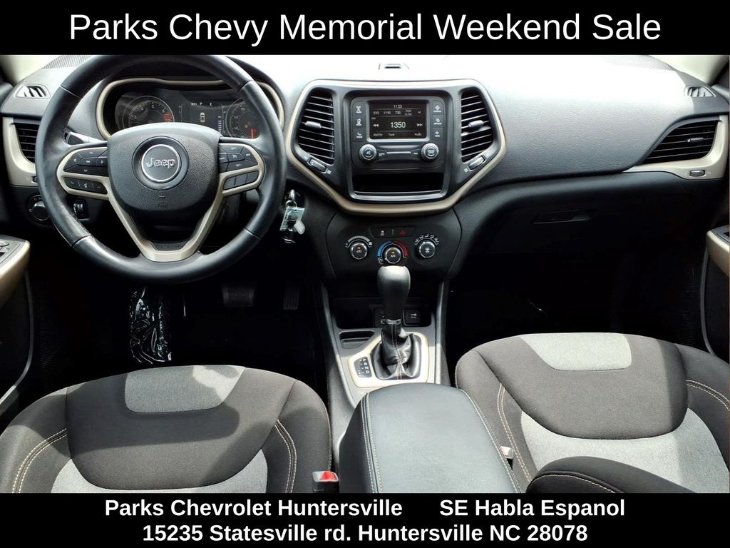 JeepCherokee18
