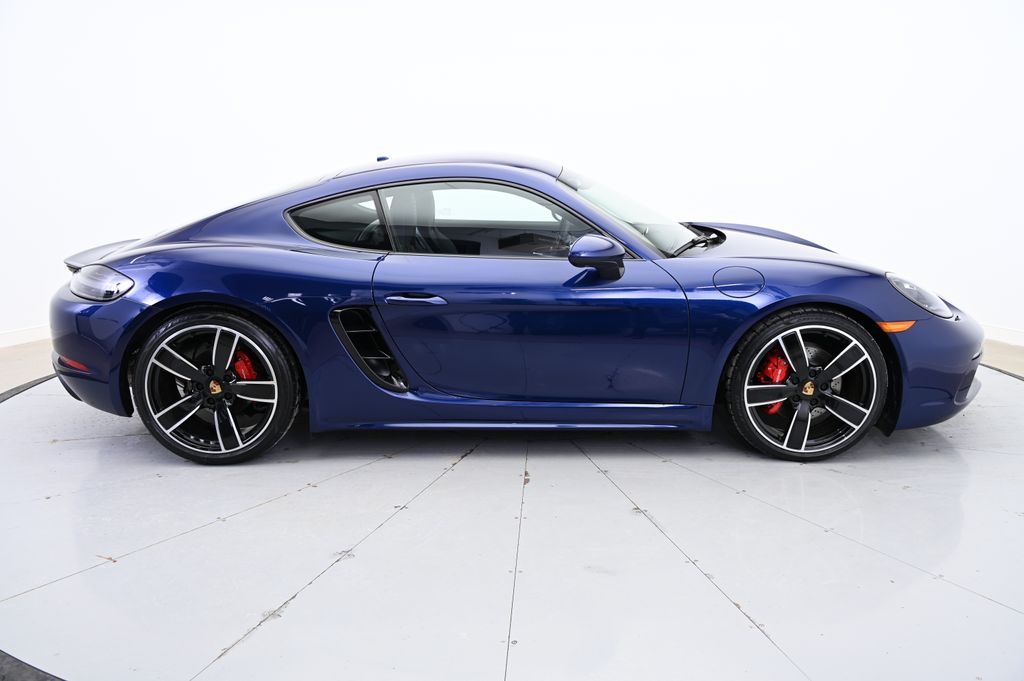 Thumbnail: 2025 Porsche 718 Cayman - 8