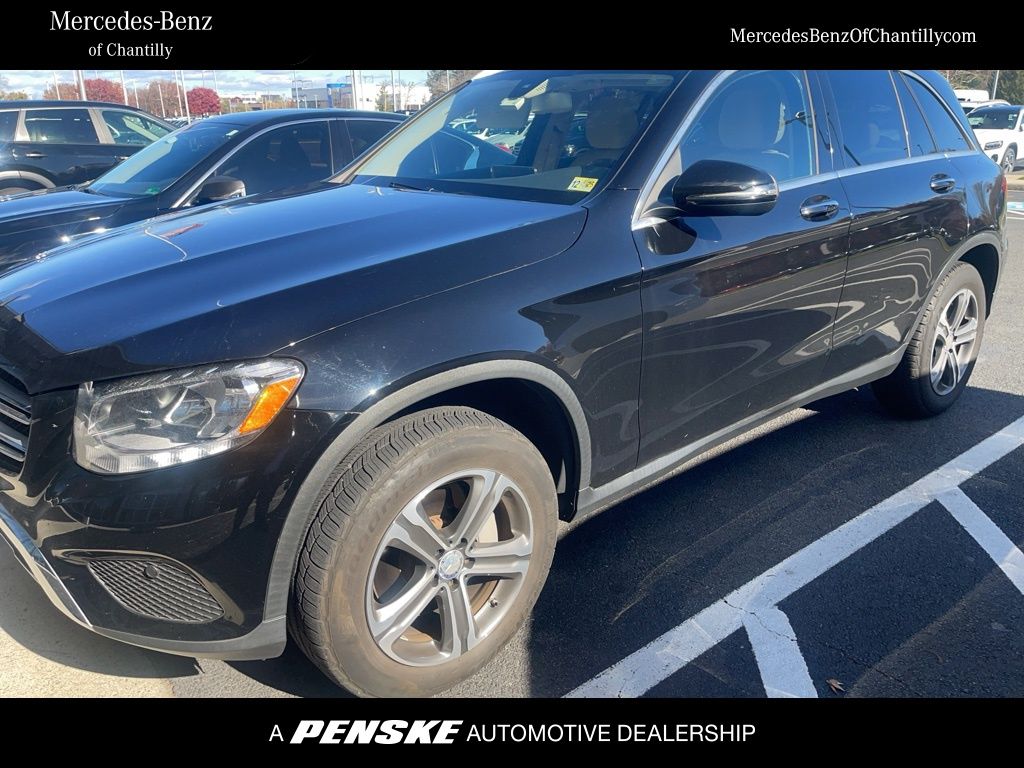 2017 Mercedes-Benz GLC 300 -
                  Chantilly, VA