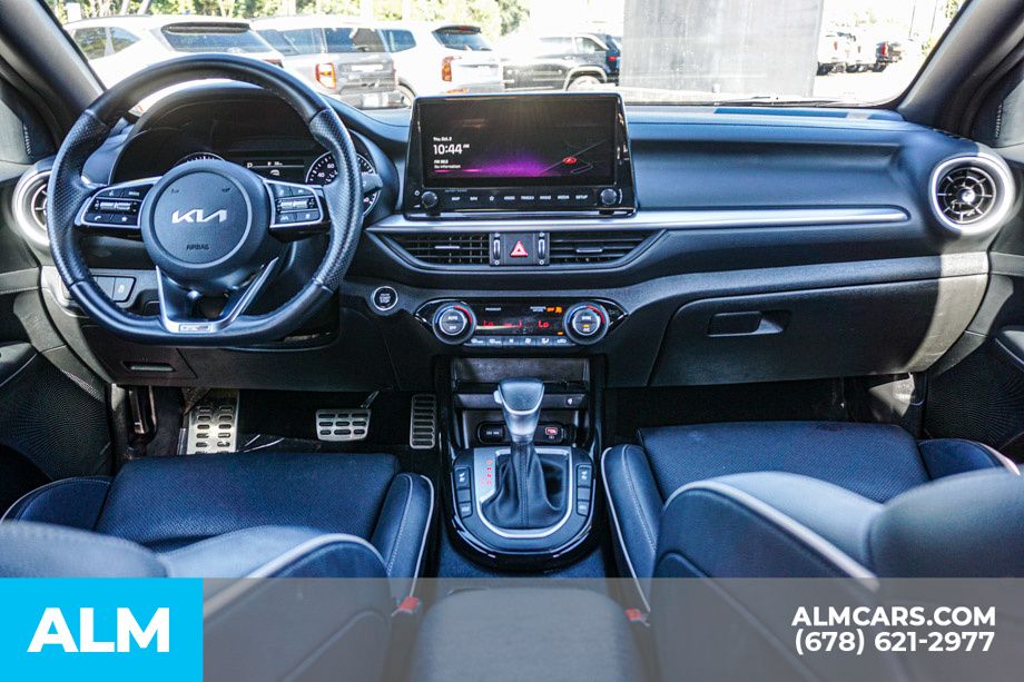 2023 Kia Forte GT-Line photo 18