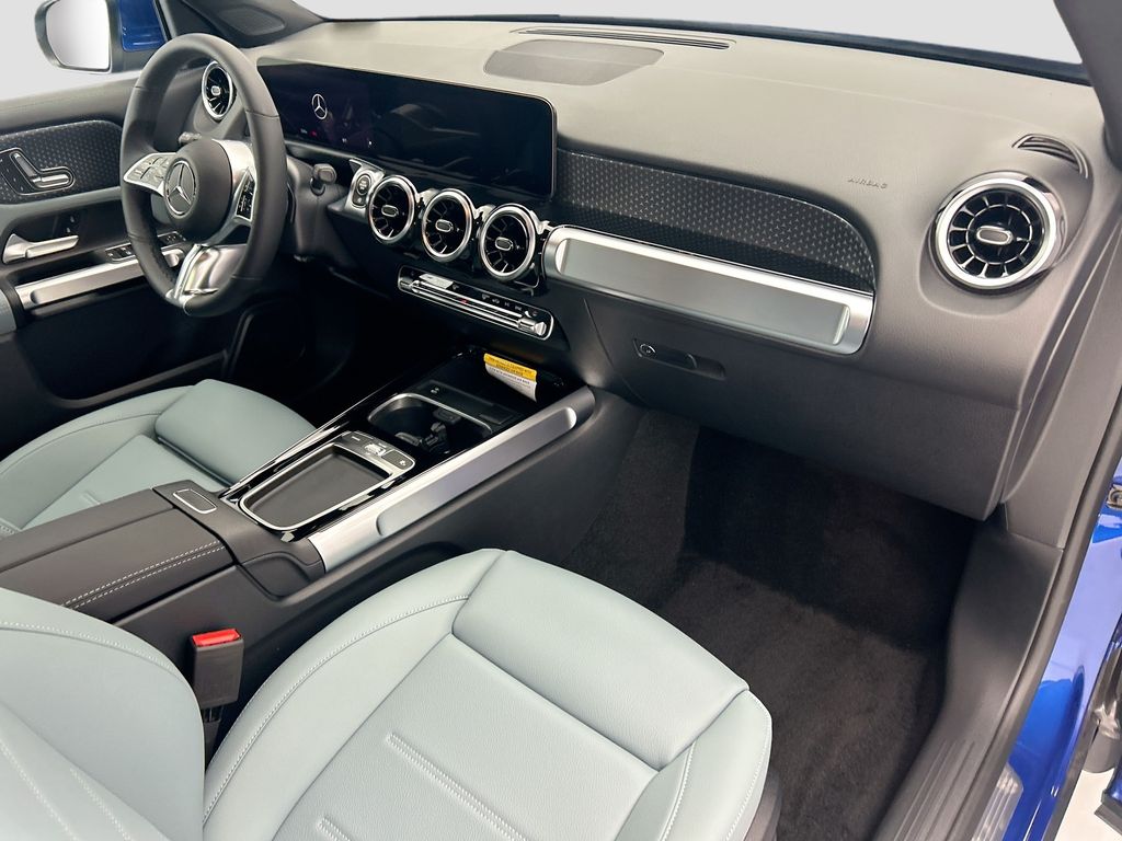 Thumbnail: 2026 Mercedes-Benz GLB - 15