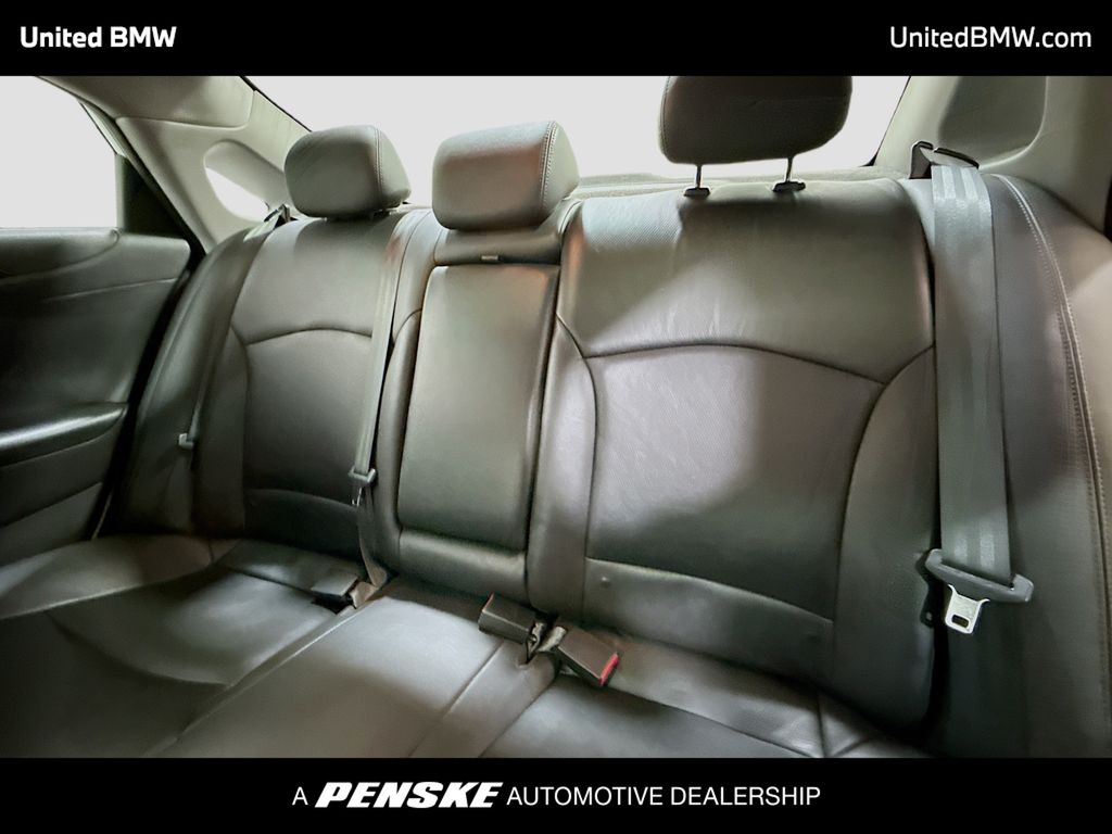 Thumbnail: 2012 Hyundai Sonata - 13