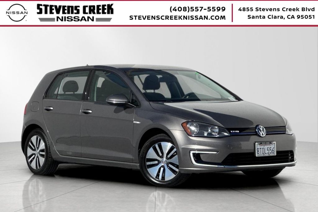 Gray Metallic 2016 Volkswagen e-Golf Hatchback Front-Wheel Drive Automatic