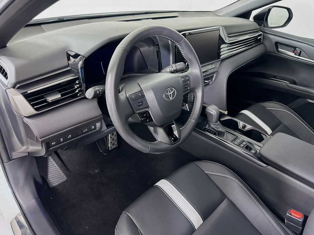 Thumbnail: 2025 Toyota Camry - 9