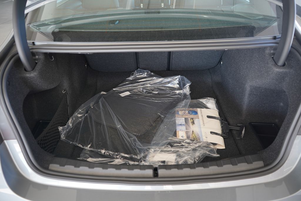 Thumbnail: 2026 BMW 3 Series - 18