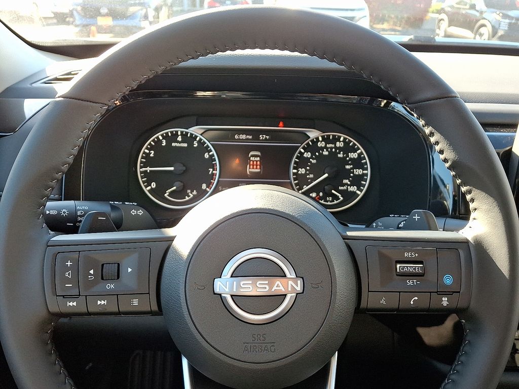 Thumbnail: 2025 Nissan Pathfinder - 9