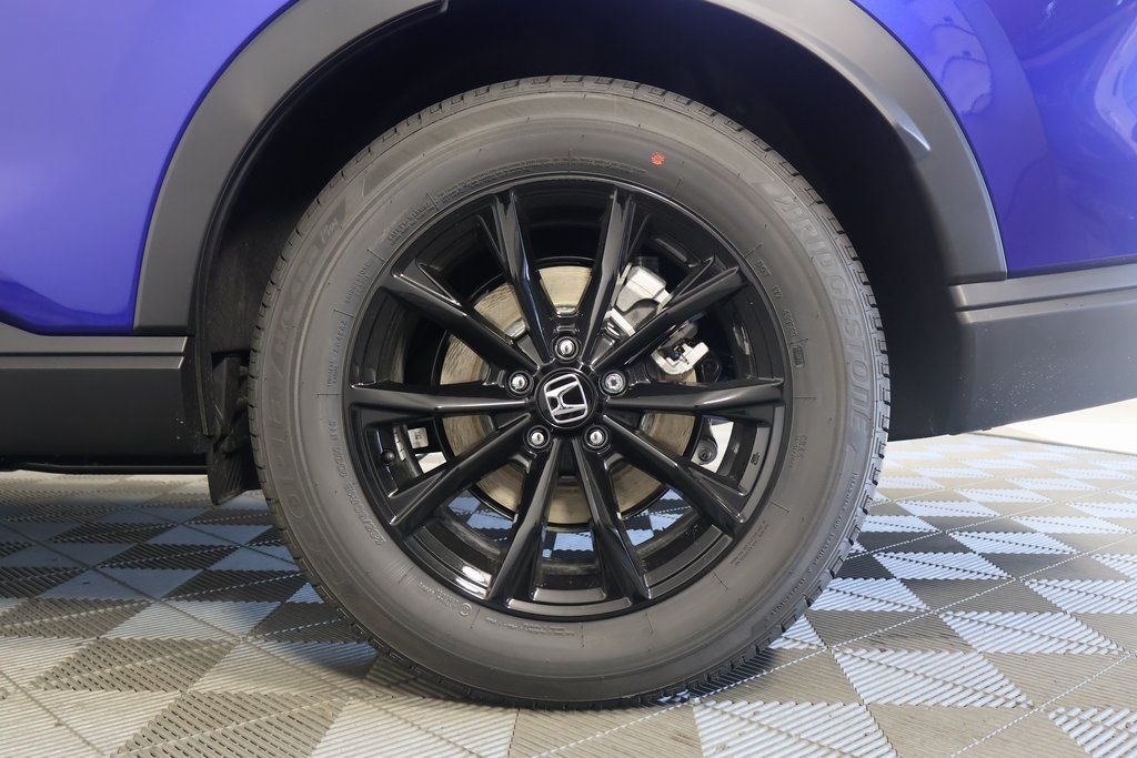 2025 Honda CR-V Sport 10