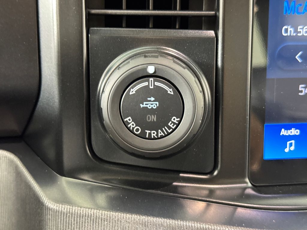 New 2026 Black Ford Platinum image 28