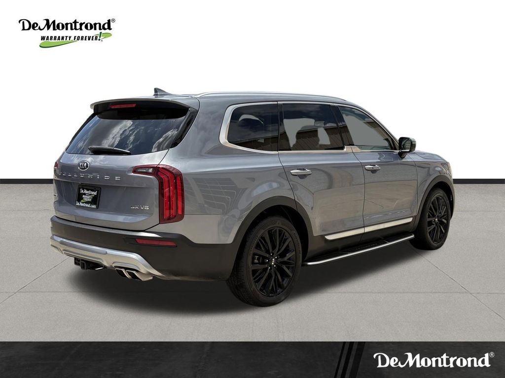 2020 Kia Telluride SX Silver at Bravo Nissan