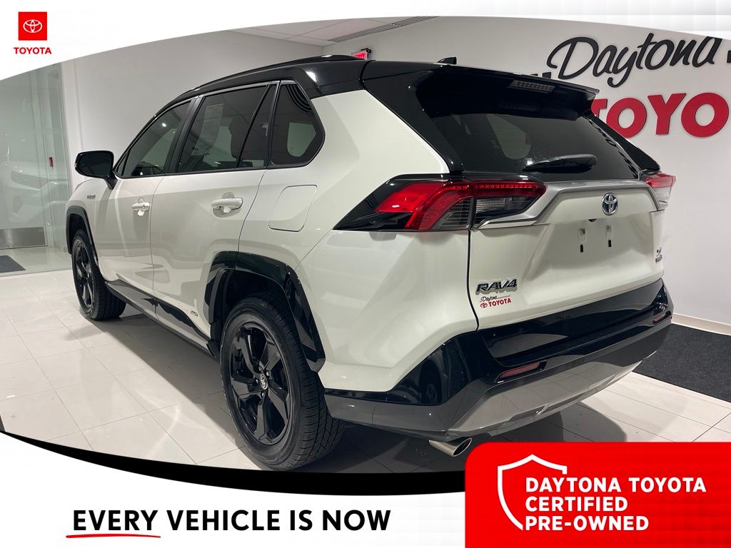2021 Toyota RAV4 XSE - Photo 12