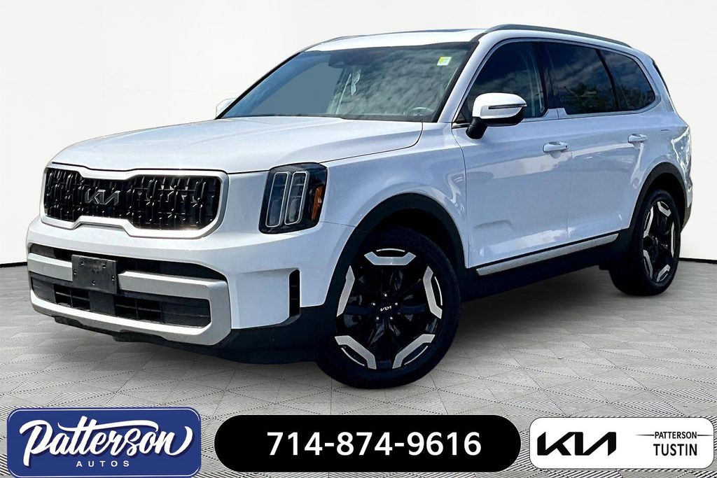 Glacial White Pearl 2023 Kia Telluride EX FWD SUV / Crossover Front-Wheel Drive 8-Speed Automatic