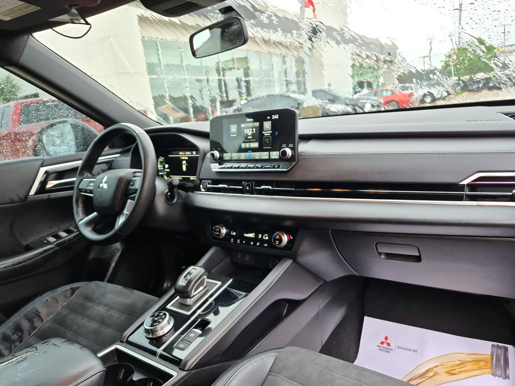2023 Mitsubishi Outlander SE Black Edition Black at North Houston Mitsubishi
