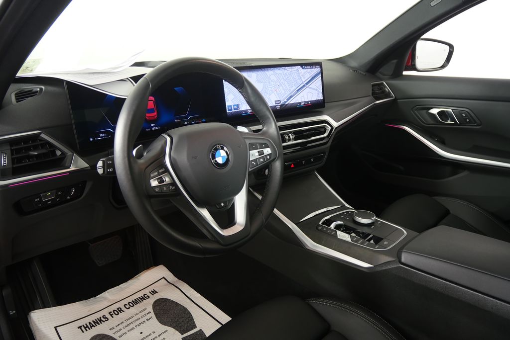 Thumbnail: 2024 BMW 3 Series - 13