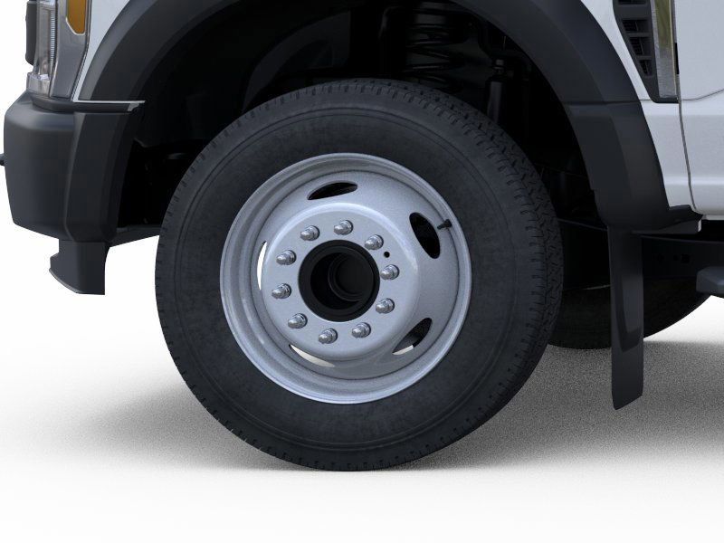 New 2025 Ford Super Duty F-550 Chassis Regular Cab (DRW) 169" Wheelbase XL