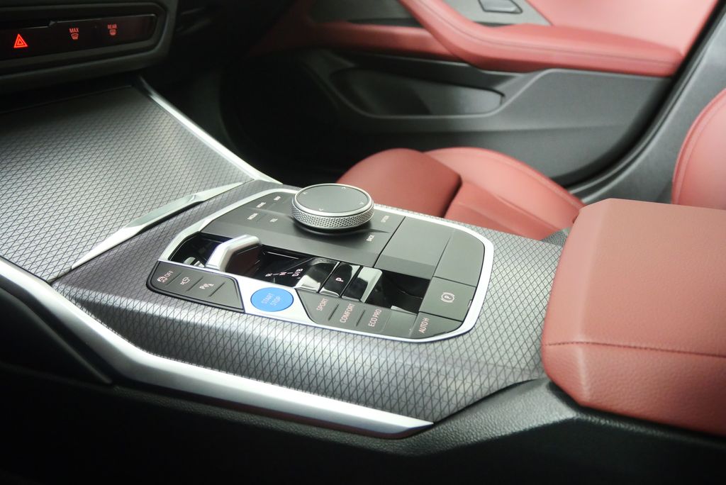 Thumbnail: 2025 BMW i4 - 28