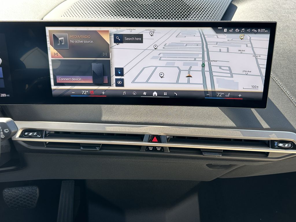 2025 BMW iX xDrive50 25