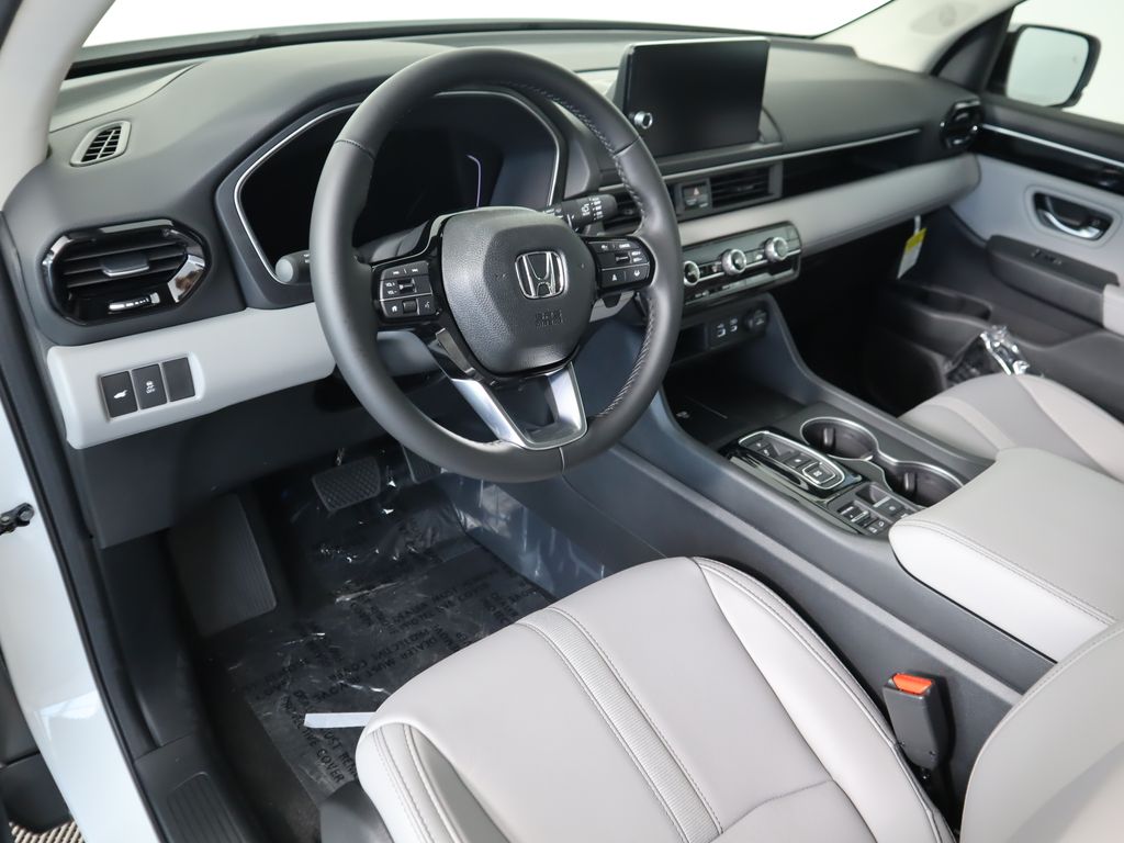 Thumbnail: 2025 Honda Pilot - 9