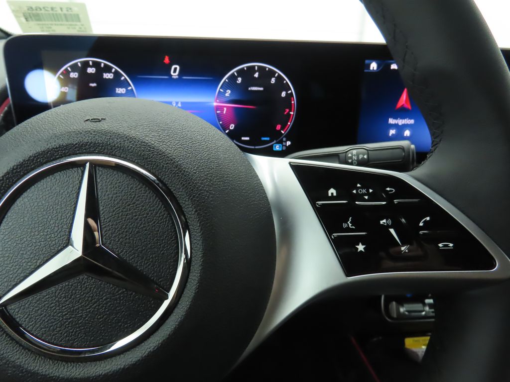 Thumbnail: 2025 Mercedes-Benz GLB - 12