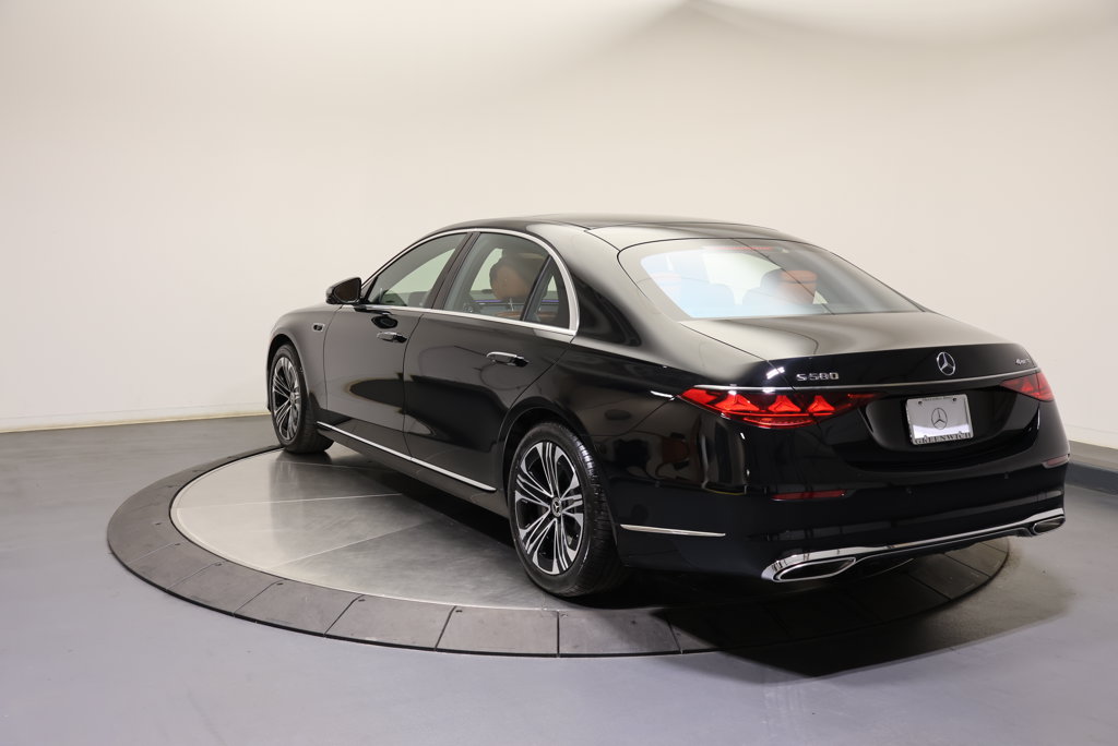 Thumbnail: 2027 Mercedes-Benz S-Class - 5